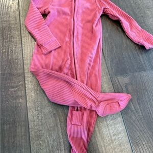 Copper Pearl Ribbed Raspberry One-Piece Footed Pajamas 3-6 Month